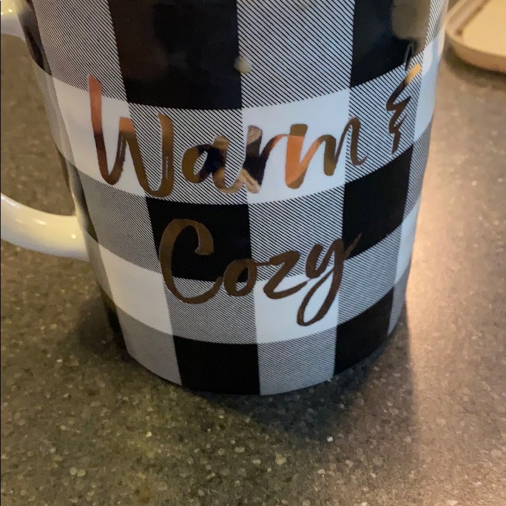 Meet your Posher, Claire